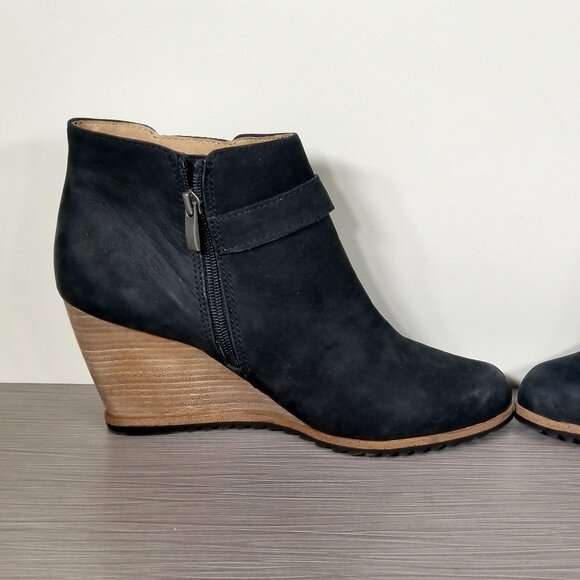 Caslon Addison Stacked Heel Wedge Bootie, Black Leather, Womens Size 11 & 12 - Picture 7 of 11